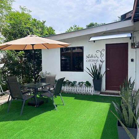 Nadrah Cottage Bayan Lepas Bagian luar foto